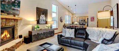 Main Living Area with Vaulted Ceiling