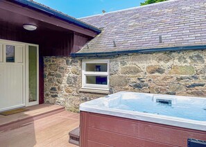 Old Mill Lodge - Glen Clova Lodges, Nr Kirriemuir
