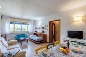 Living and dining room