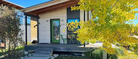 Experience the allure of small-scale living without compromising on comfort or style at this beautiful tiny home in Victor, Idaho!