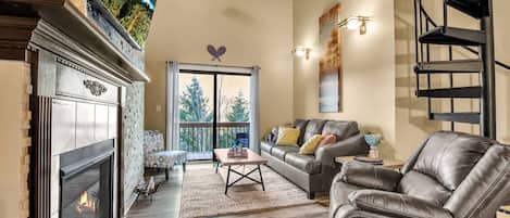 Living room with fireplace