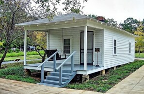 Elvis Presley Birthplace