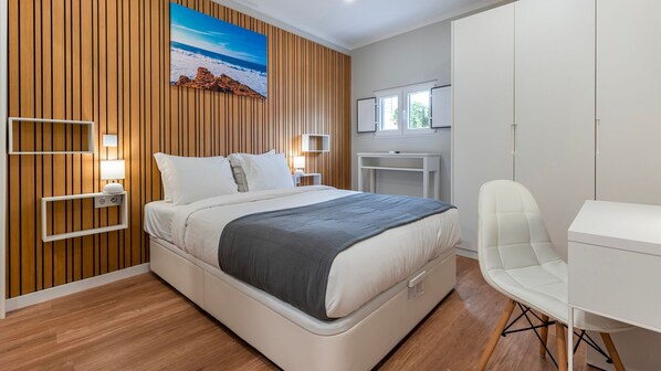 You'll find a welcoming queen-size bed making it the ideal spot for a restful night's sleep #welcome #restful #portugal #pt #cascais