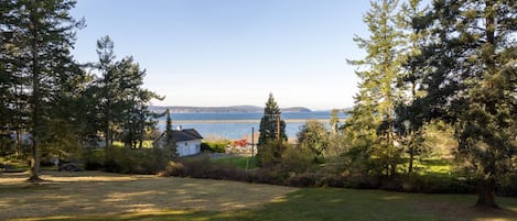 197 Bayshore Rd - Lopez Island Washington - 01