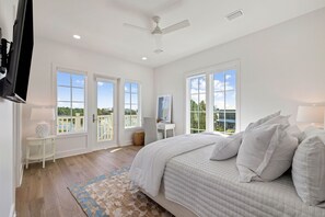 King sized bed