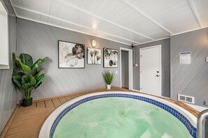 shared hot tub