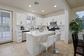 Fully Stocked Chef's Kitchen. Brand New Countertop & Drawers