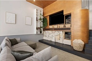 Comfy loungeroom with gas heater 