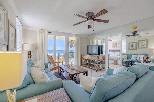 Welcome to " Beach Our Guests @ Sunseeker Condominiums in beautiful PCB. This 2 Bedroom / 2 Bath Condo, Sleeps 6.