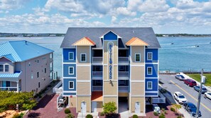 Stay at the exclusive Bayview Grand!