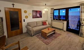 Ferienwohnung 1, bis 2 Personen, 55 qm, 1 Schlafzimmer-Wohnzimmer