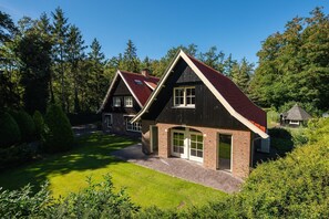 Extérieur maison de vacances [été]