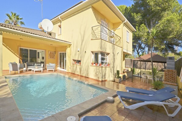 Prestige - Villa with private pool and A/C near the sea in Mallorca