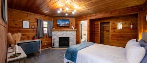 Beautiful interior of Modern Snowmass Cabin W/Kitchen