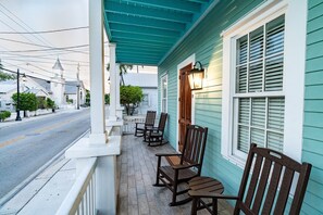 Private Front Porch Overlooking Truman Avenue