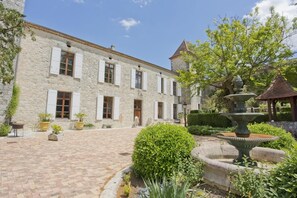 Front of Chateau Trieux