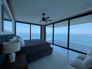 Master suite 1