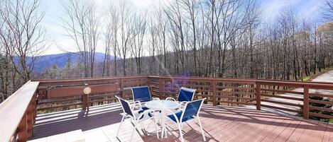 Four Season Deck