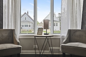 Window, Couch, Furniture, Desk, Table