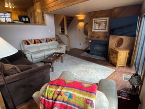 View of entry and dining area from living room