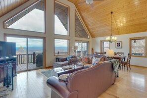 Living Room | Main Level | Open Floor Plan