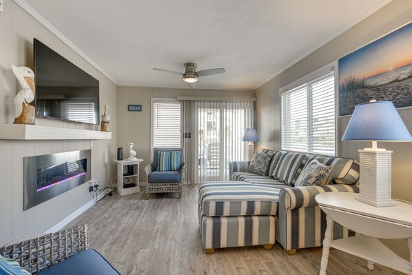 North Myrtle Beach Vacation Rental | 2BR | 2BA | 890 Sq Ft | 3 Steps to Enter