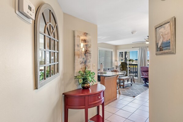 Entry - Entry as you come into the condo