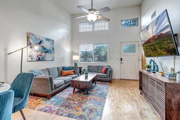 High Ceilings and Open Floor Plan