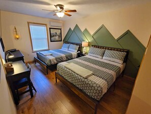 The Mystic Mountain is located on the third floor and offers 2 Queen size beds.