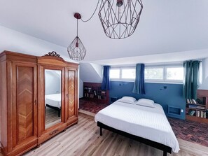 chambre 1 / bedroom 1