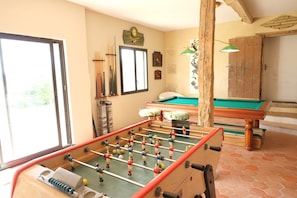 Game room