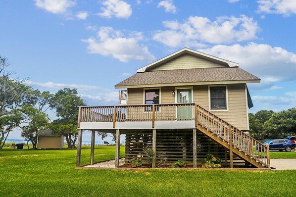 ,Back Elevation,
