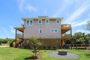 ,Side Elevation,