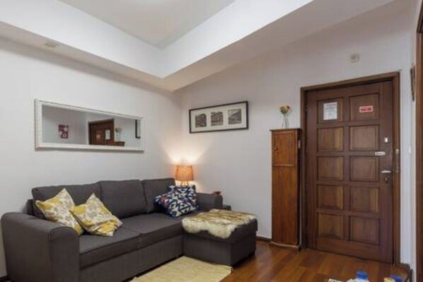 You have two living rooms with two big sofas to have great moments with friends and family.