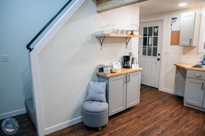 Livingroom area.