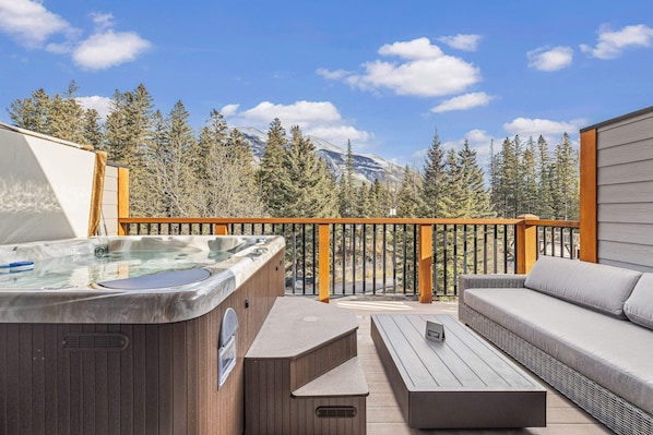 Bain à remous extérieur