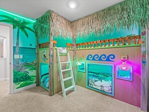 Beech room bunk beds (huts)