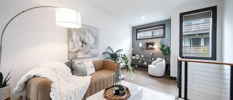 Welcome to our lovely townhome in Queen Anne