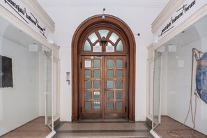 施設の正面