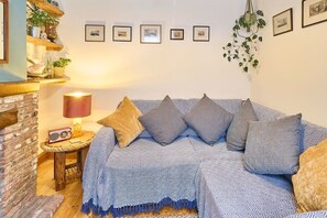 Ethelbert Cottage, Broadstairs - Host & Stay
