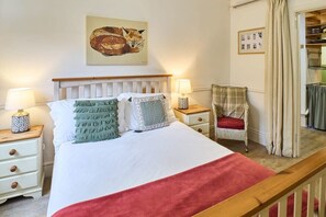 The Cabin, Canterbury - Host & Stay