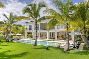 Arrecife EFG8 - Gorgeous Golf View Villa (3702)