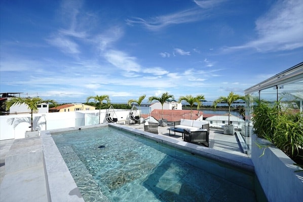 Rooftop pool