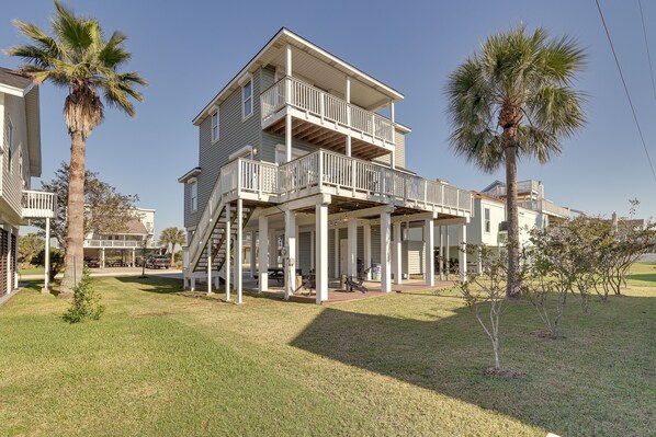 Galveston Vacation Rental | 4BR | 3BA | 1,624 Sq Ft | Stairs Required