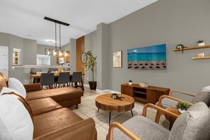 1121ParkRidgeCircle(2)