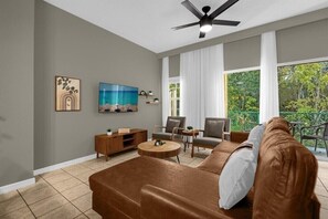 1121ParkRidgeCircle(4)