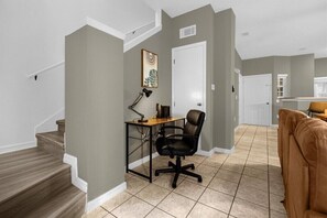 1121ParkRidgeCircle(5)