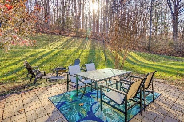 Wytheville Vacation Rental | 3BR | 2BA | 1,677 Sq Ft | 2 Exterior Steps Required