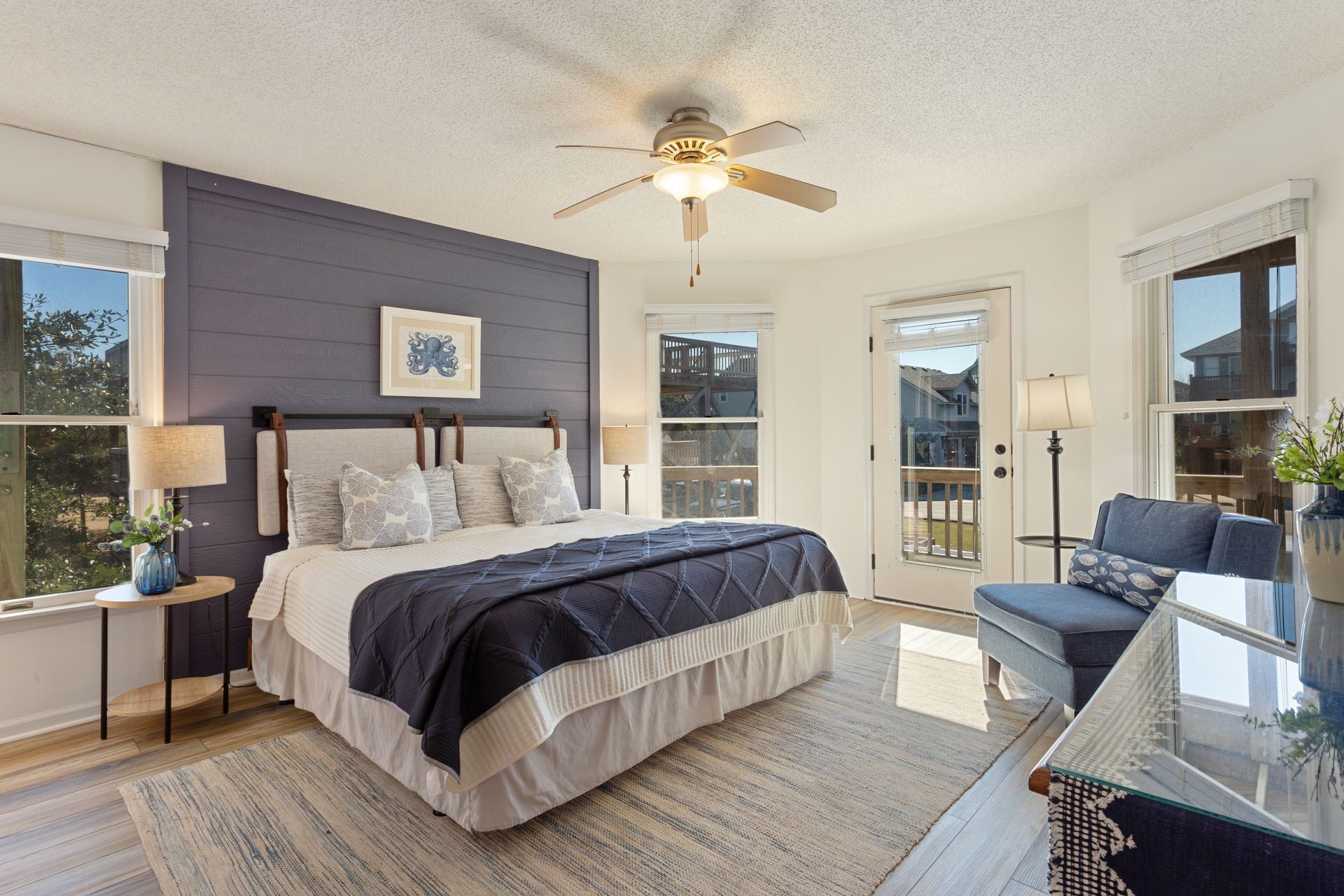 Mid level master bedroom