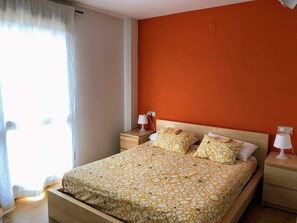 View (from property/room),Photo of the whole room